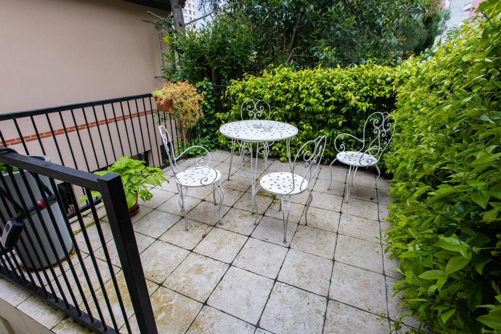 T2 Toulouse 40M2, Lit Queen Size, Climatisation, Quartier Sympa, Terrasse Buitenkant foto